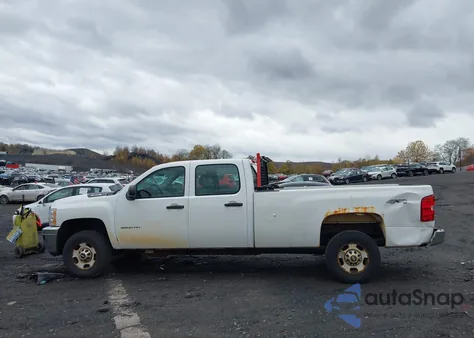 2013 Chevrolet Silverado 2500Hd Work Truck z USA, uszkodzony, nr VIN 1GC1KVCG9DF174480